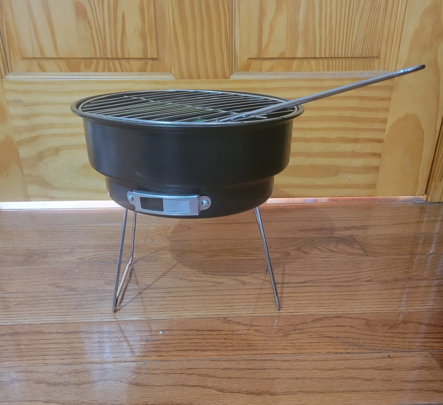 NEW Portable Grill with Insulated Carry Bag