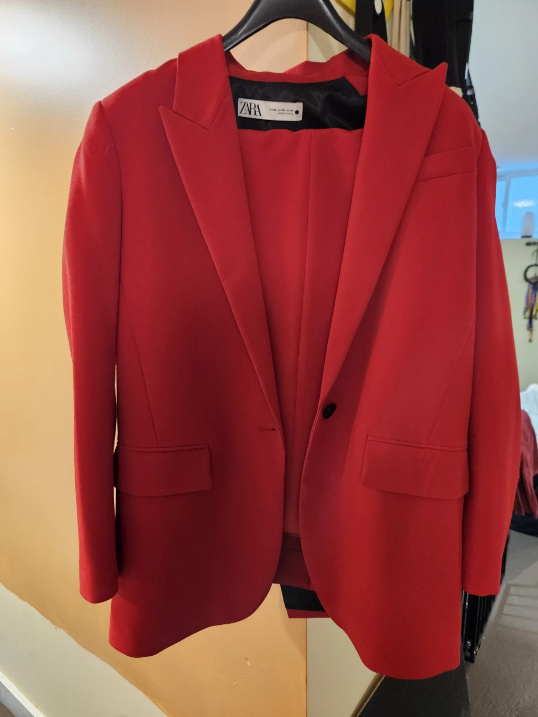 ZARA Red Blazer and Trousers Suit - photo 2