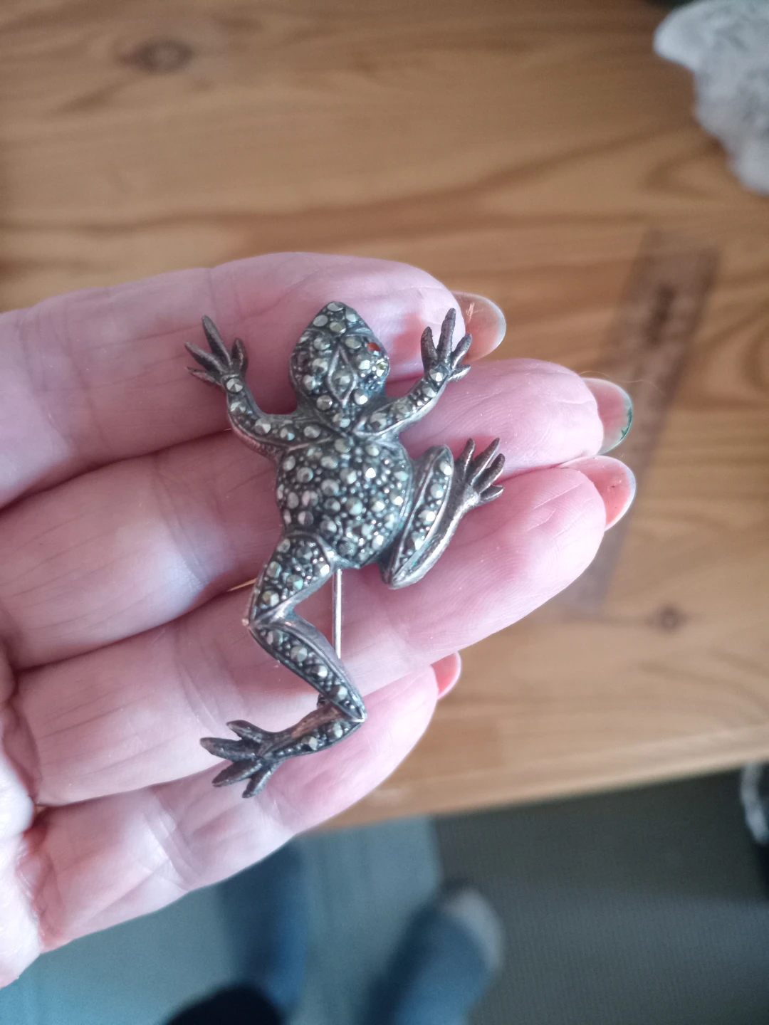 Sterling Silver Frog Brooch - photo 2