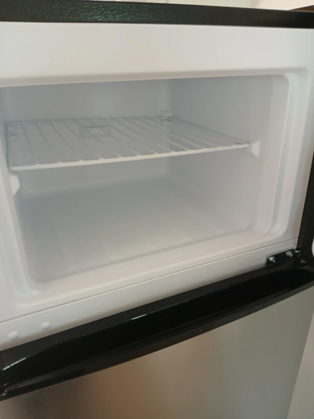 VISSANI Refrigerator - photo 3