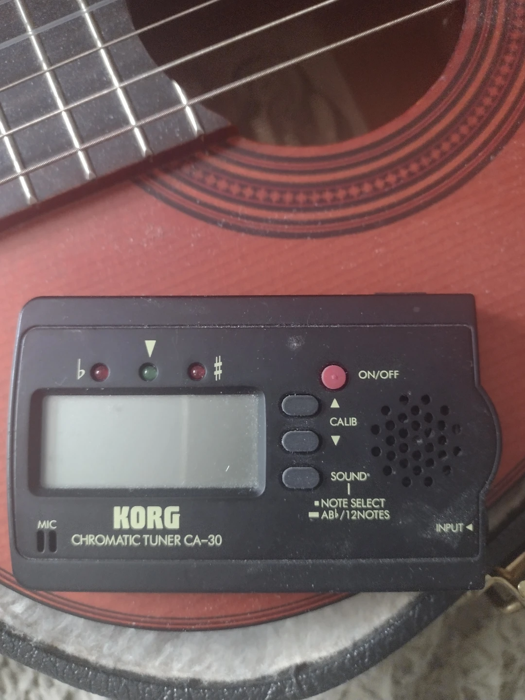 Yamaha G-55-1 Classical Guitar with Korg Tuner and Case - photo 2