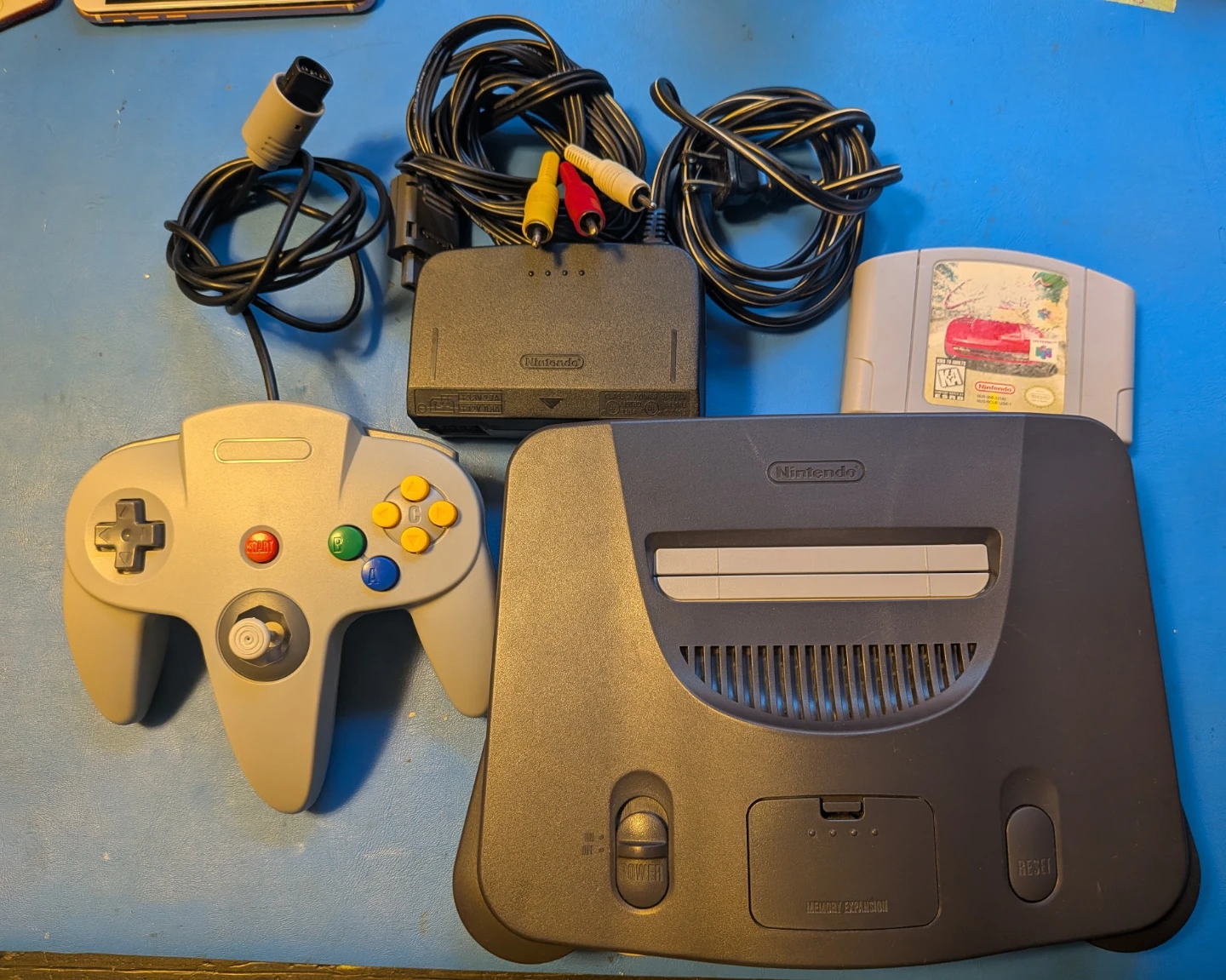 Nintendo N64 with controller and game