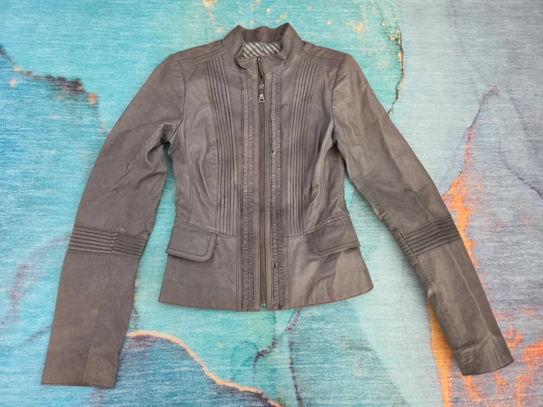 Danier Grey Leather Jacket - Size 3XS/3TP