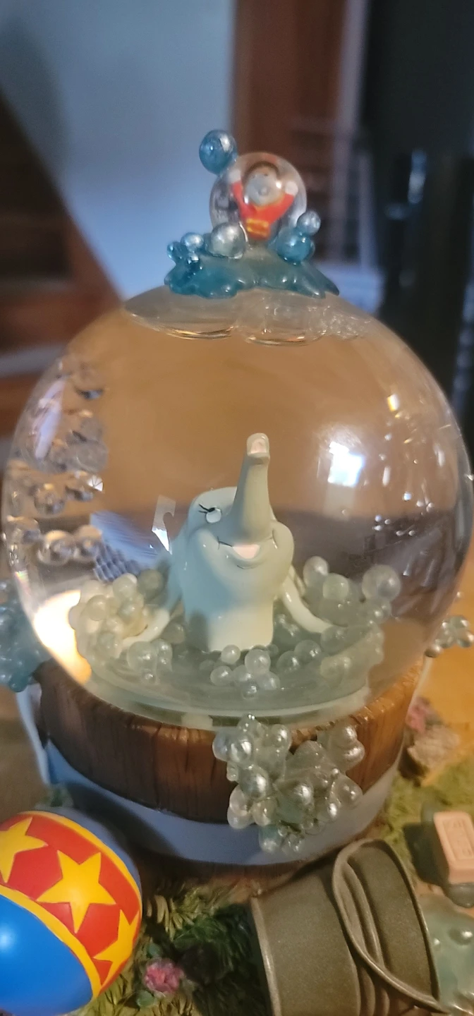 Retired Disney Dumbo Musical Snow Globe – 9" Tall