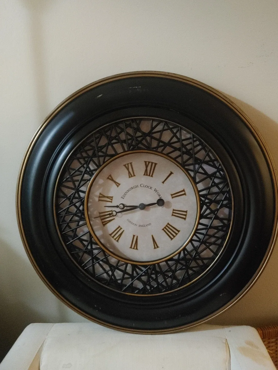 Edinburgh Clock Works London Wall Clock - photo 2