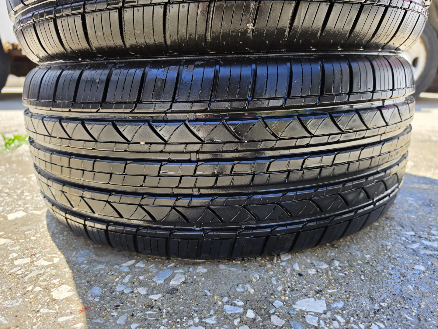 New 18 inch tires 2454518 - photo 5