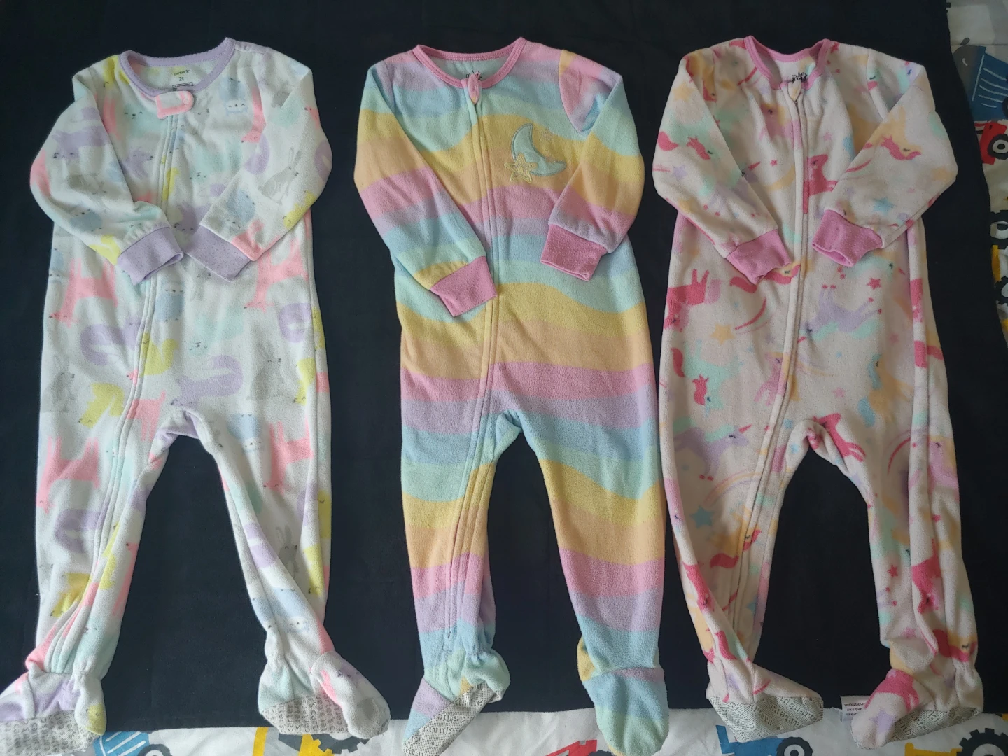 3 Baby Girls Footed Pajamas Bundle 2T ⚽