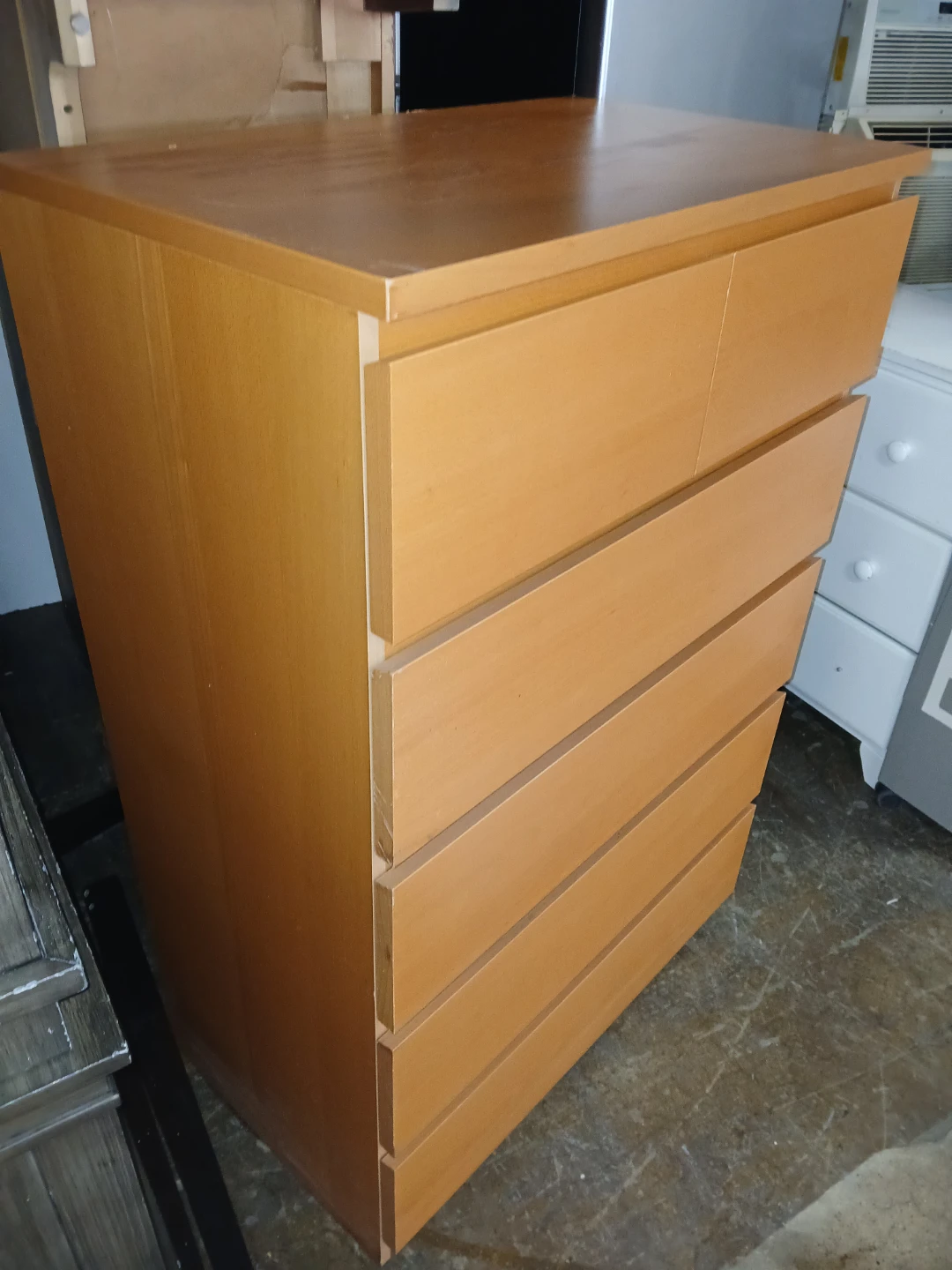 Dresser good condition
