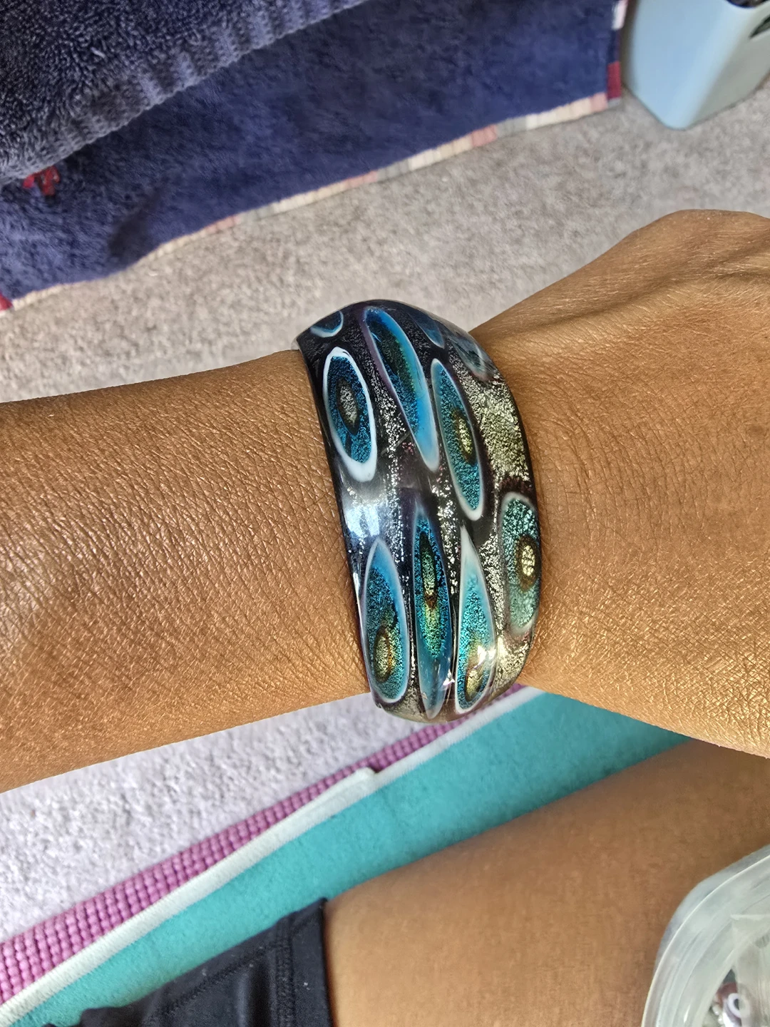Murano glass bangle made in Italy