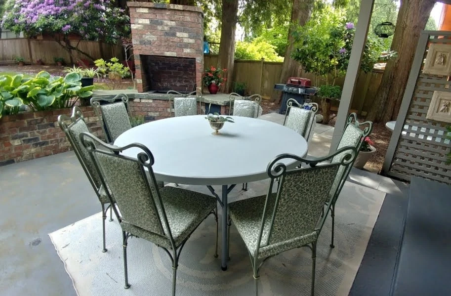 Outdoor Dining 8 Chairs