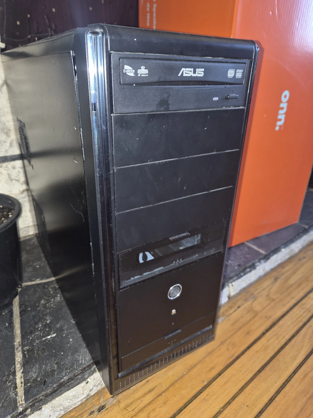 ASUS Desktop Computer Tower - photo 2