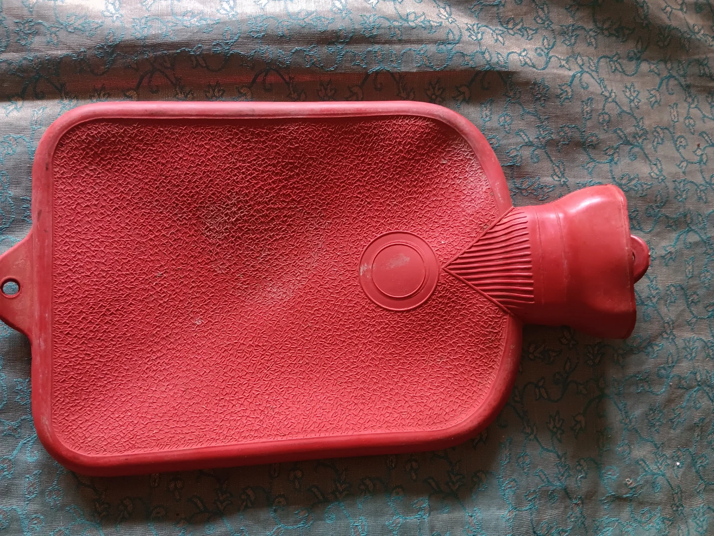 Red Rubber Hot Water Bottle - photo 3