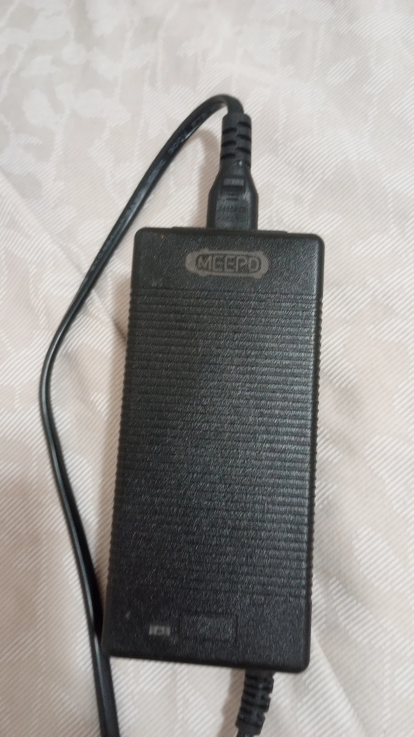 AC/DC Charger XHK-800-4215 - photo 4