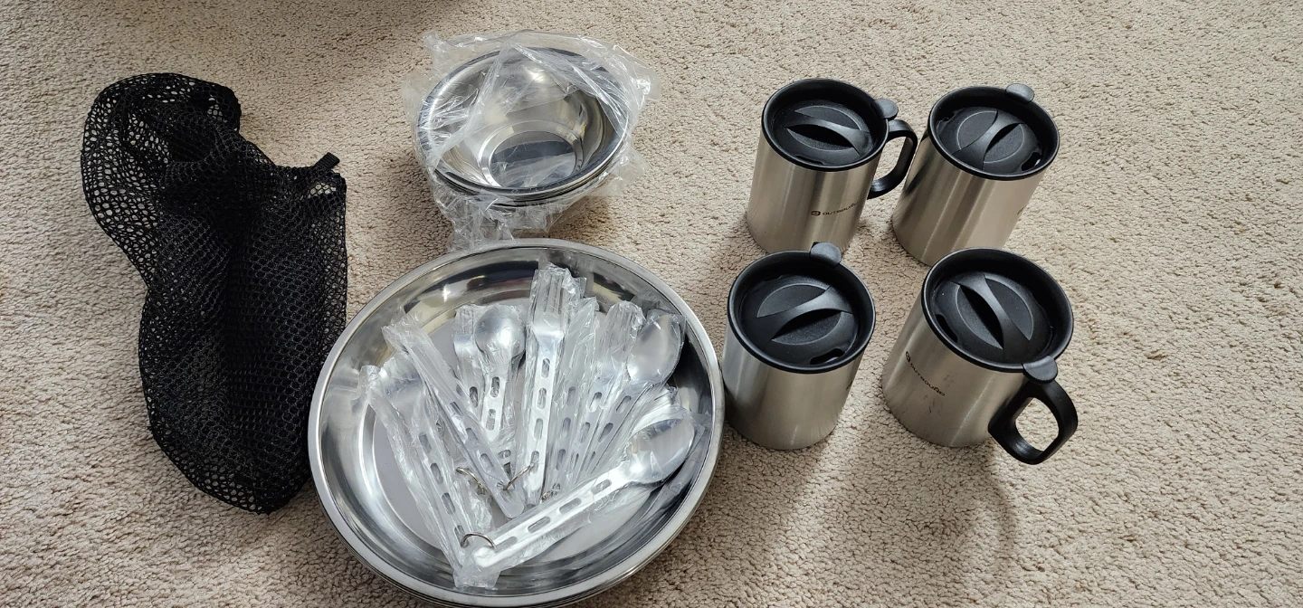 Outbound Camping Mess Kit 4 Mugs 4 Bowls 16 Utensils