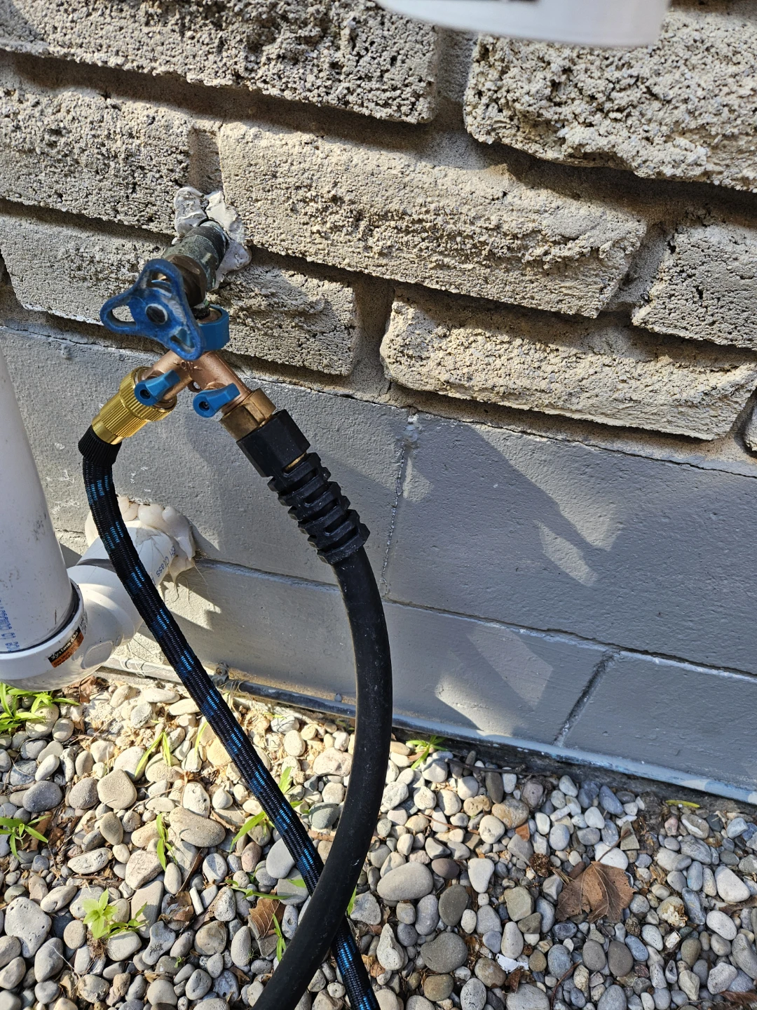 Costco hose and  hose holder - photo 5