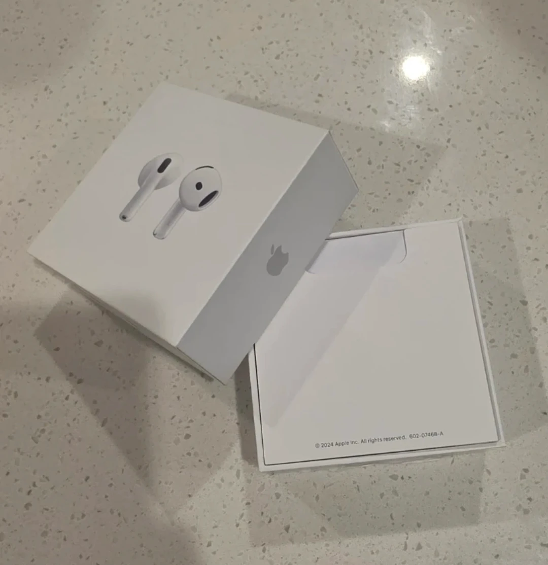 Apple Airpods 4 - photo 2