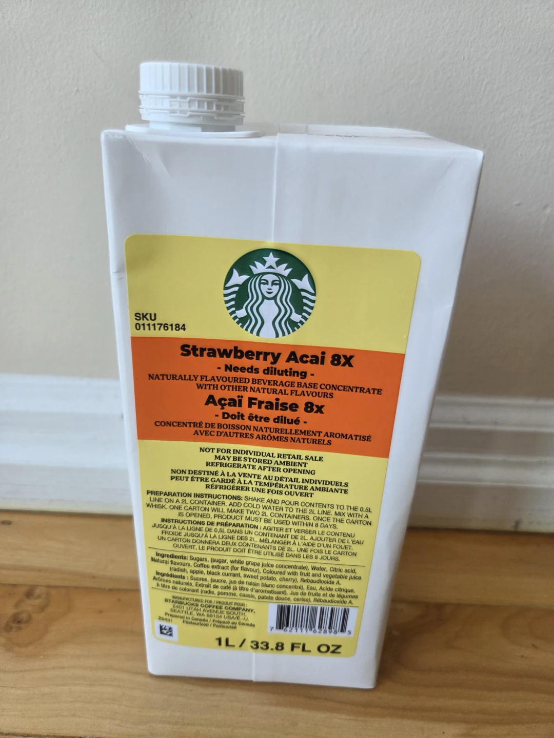 NEW/Starbucks Strawberry Acai 8X Beverage Concentrate