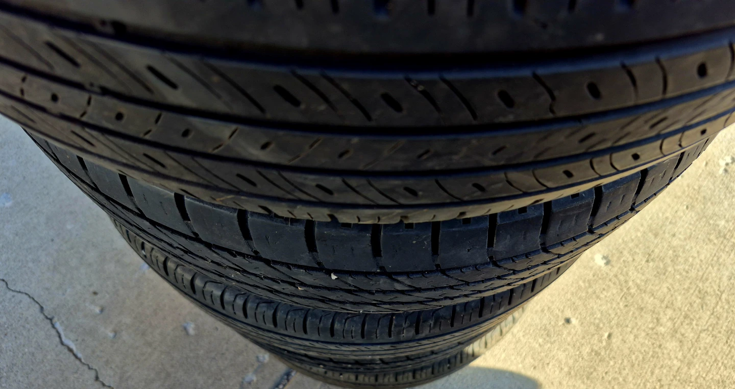 Good Set of Tires Size 195 65 R15 M+S *DEAL*