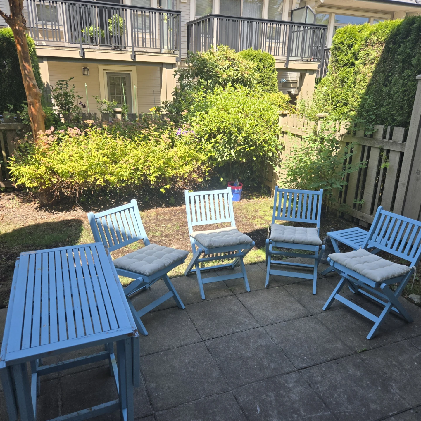 Patio set