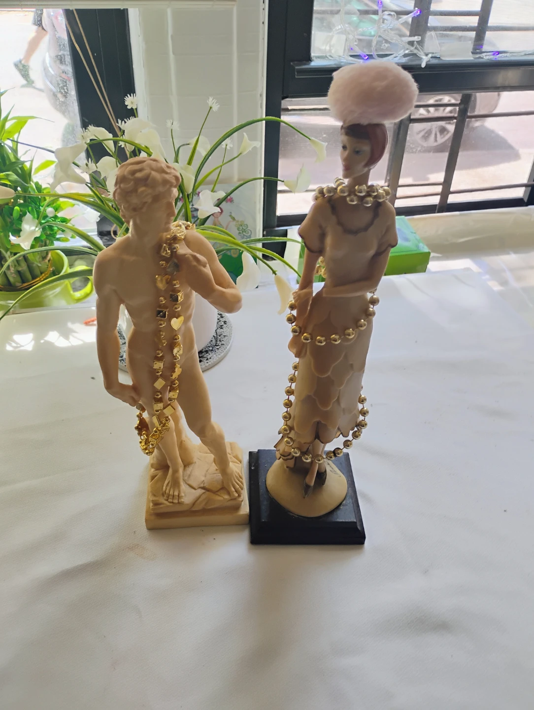 Decorative Figurine Set - photo 4
