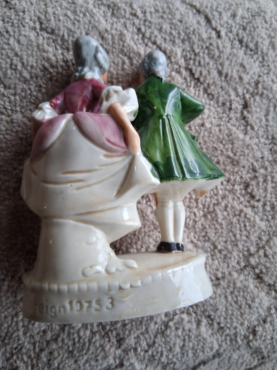 Vintage Porcelain Figurine - photo 2