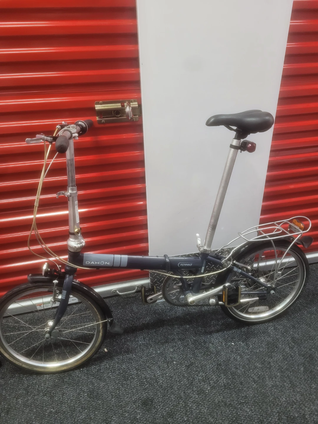 Dahon Folding Bike - photo 2