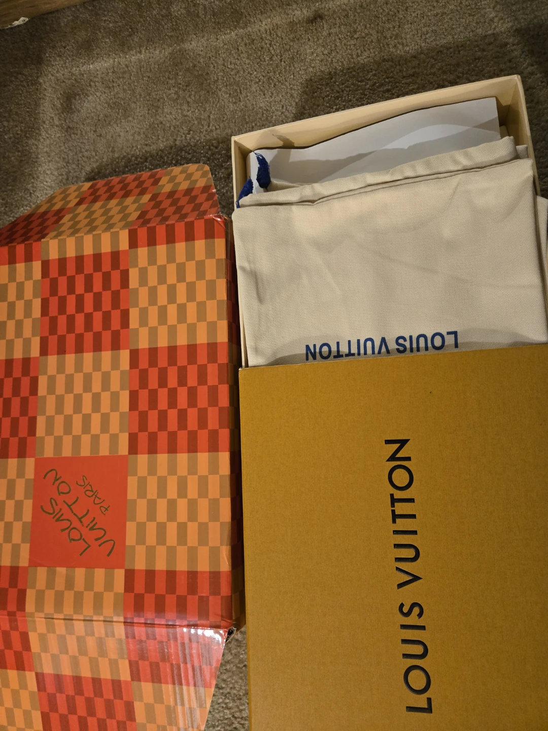 Louis Vuitton x Swarovski Sneakers size 6, 23.5cm - photo 2