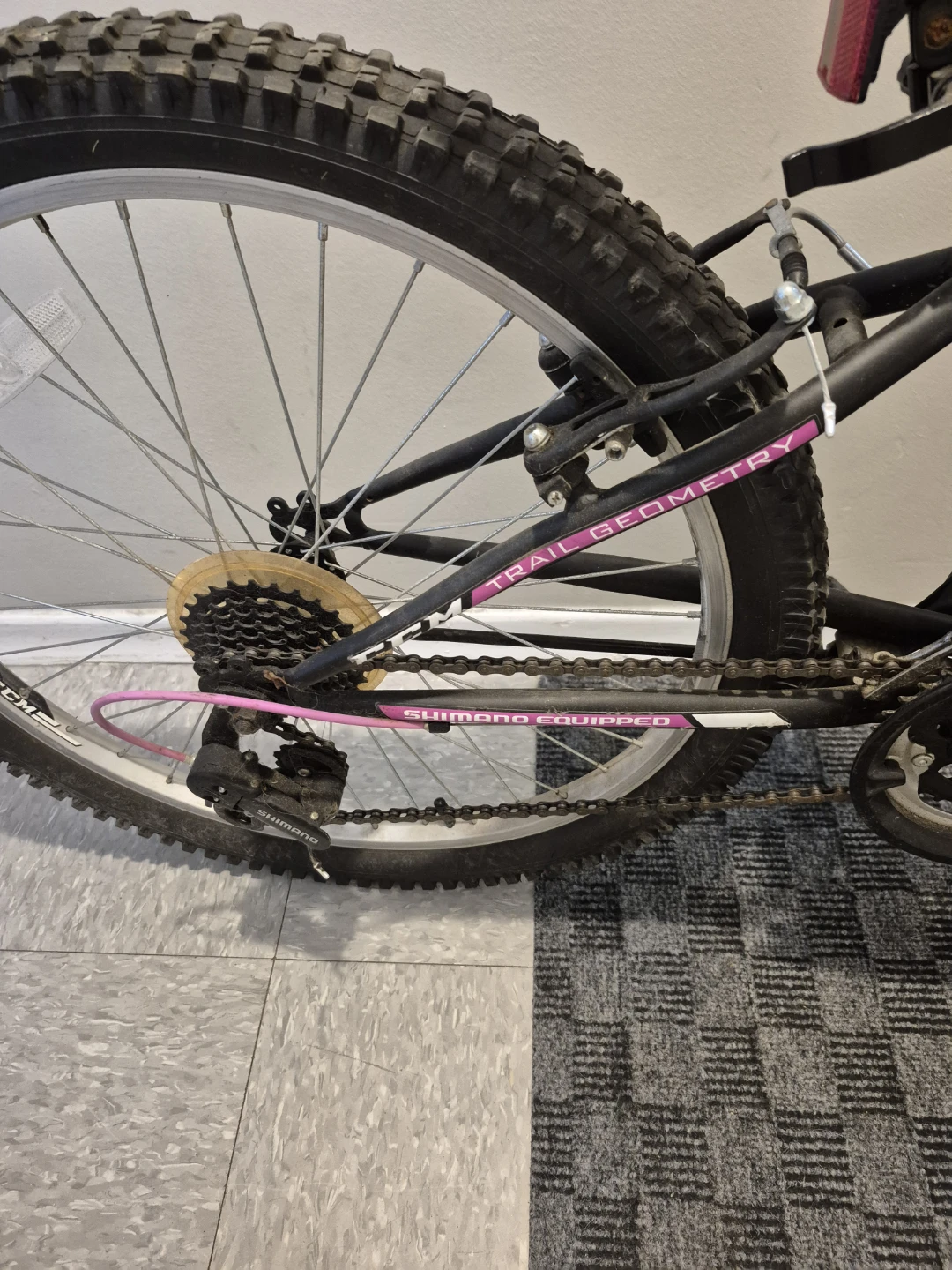 CCM Hardline 24" Mountain Bike - photo 4