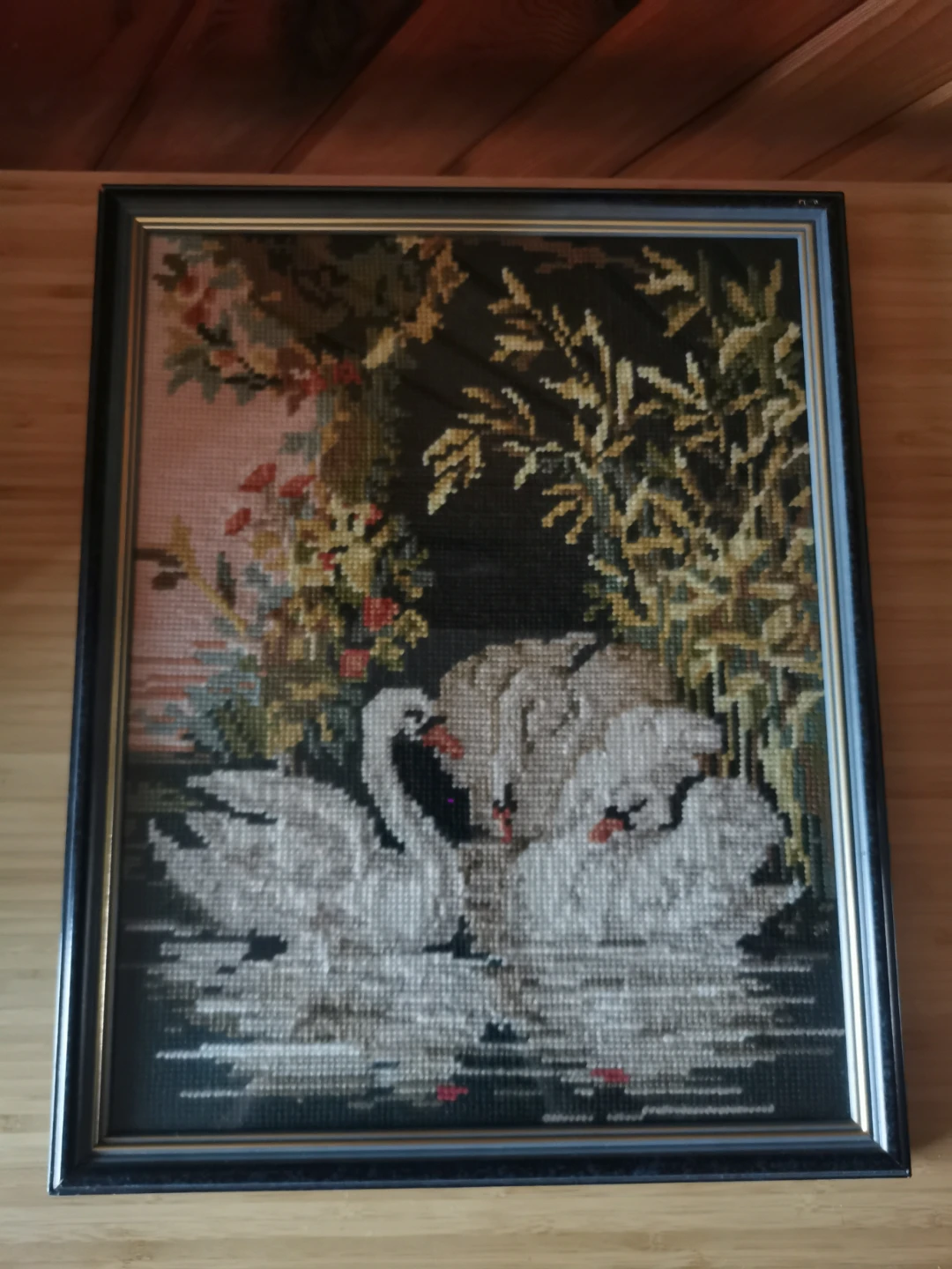 Vintage Framed Petit Point Swans Needlepoint - photo 4