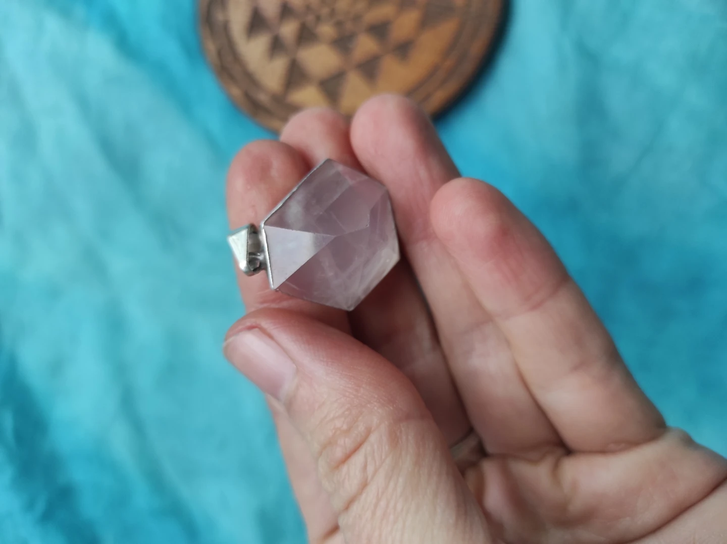 Rose Quartz Pendant 🌹 - photo 3