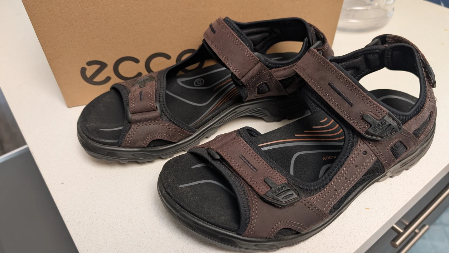 ECCO Brown Leather Sandals- Men's size 9