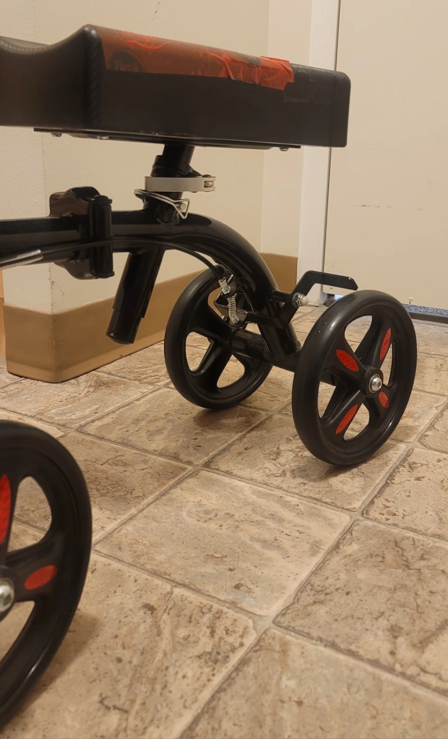HOMCOM Knee Scooter Walker - photo 3