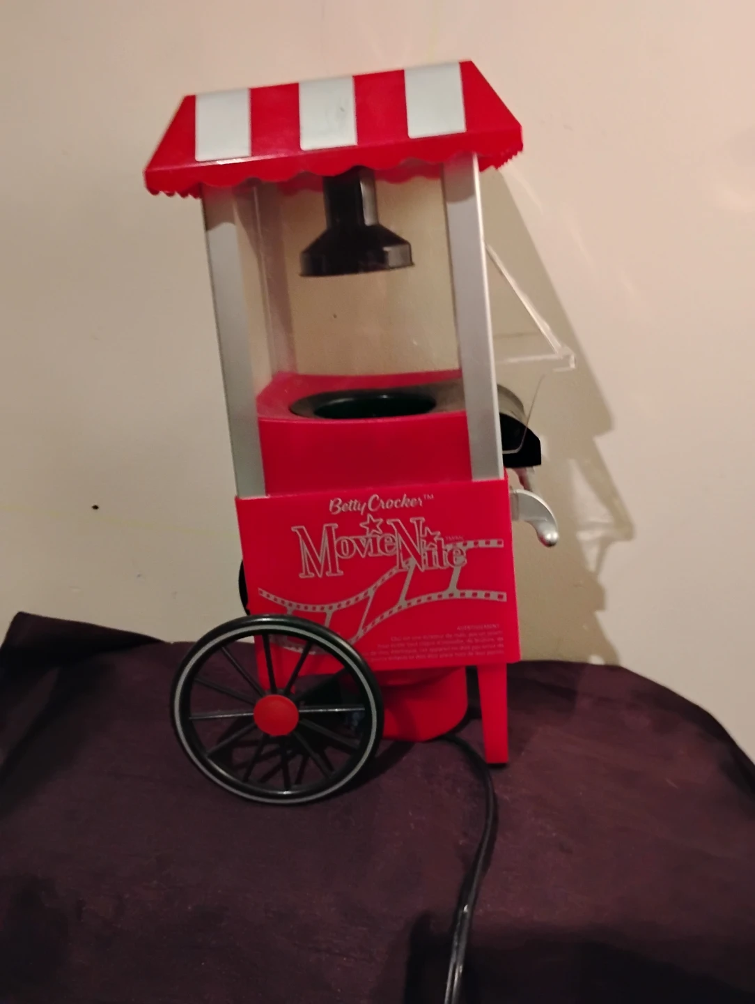 Betty Crocker Movie Nite Popcorn Machine