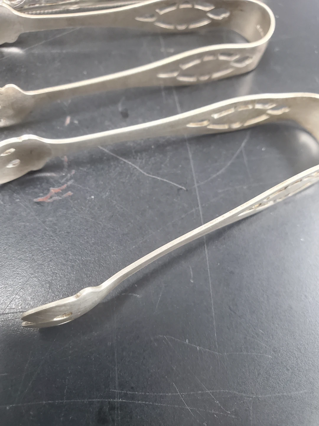 STERLING SILVER SET. Vintage Silver Tone Tongs Set - photo 3