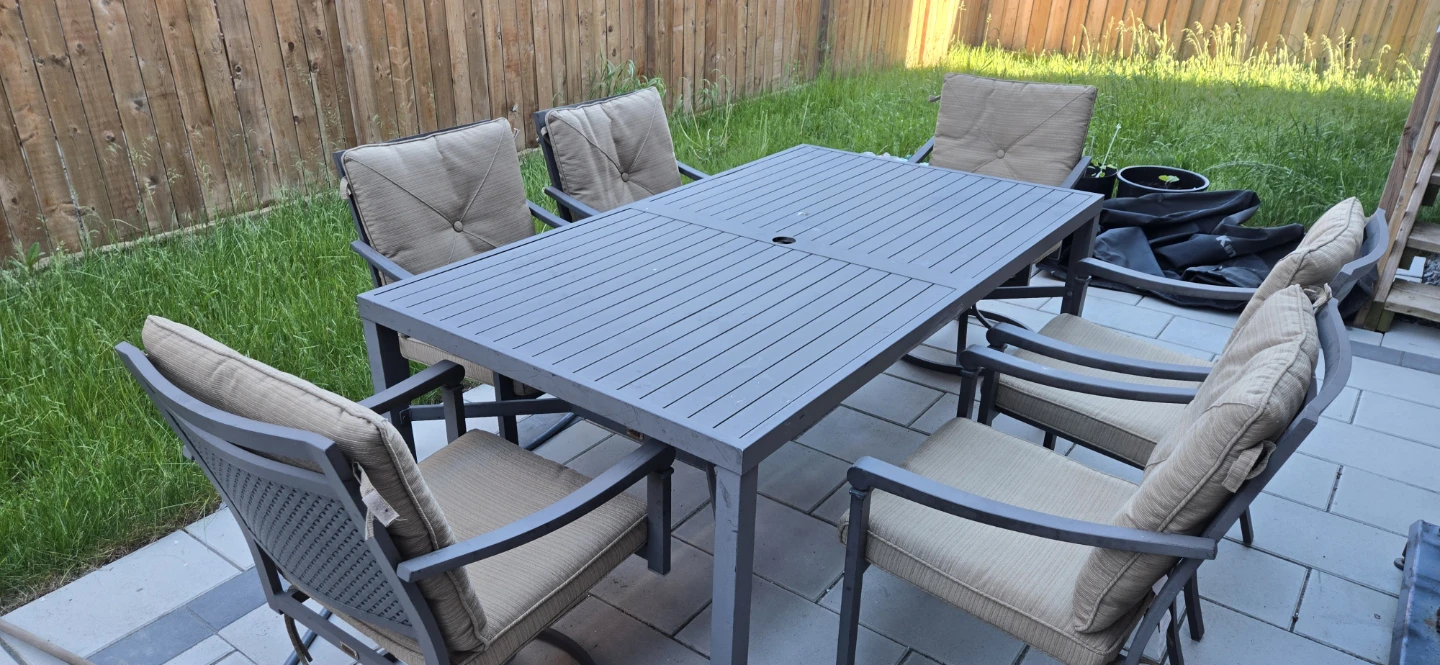 Outdoor Patio Set - Table and 6 Chairs
