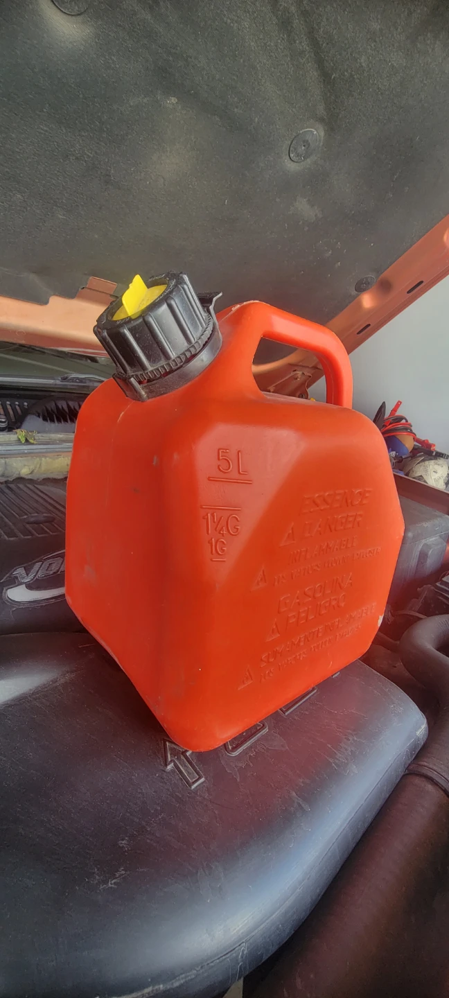 Orange 5L Gasoline Can - photo 3