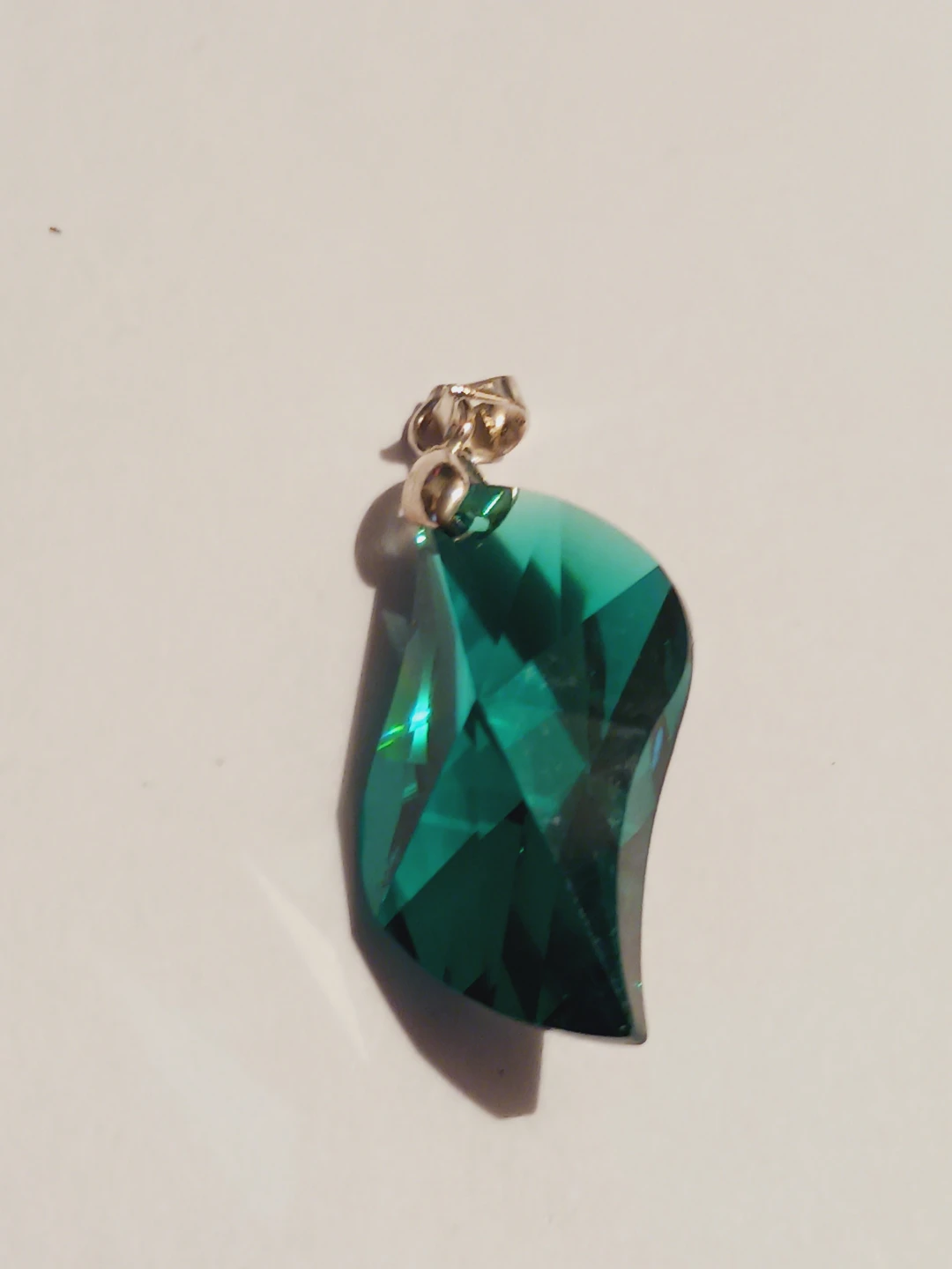 Emerald Green Crystal Pendant - photo 3