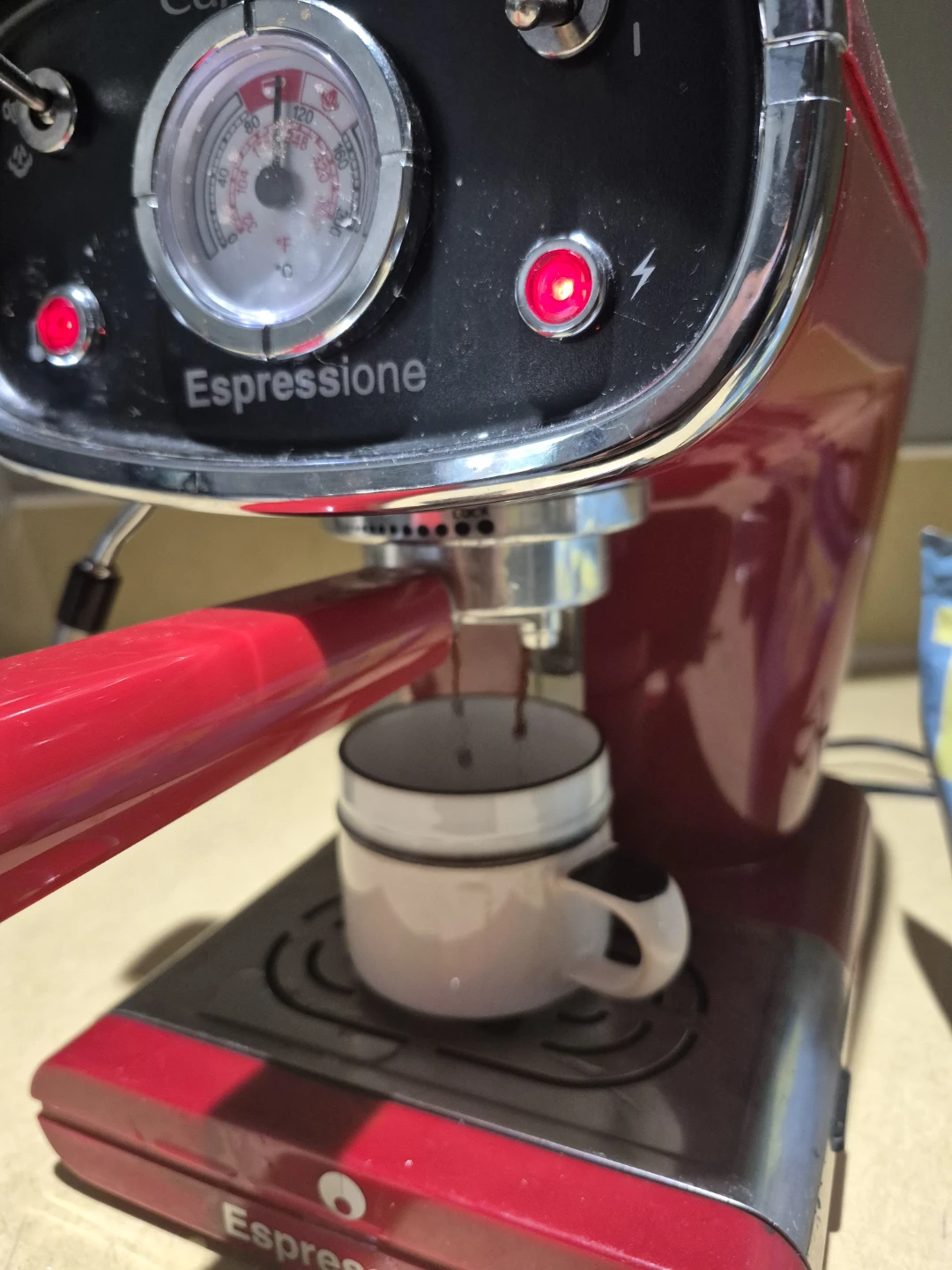 Espressione Cafe Retro Espresso Machine - Red - photo 3