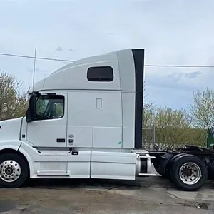 White Volvo Semi Truck