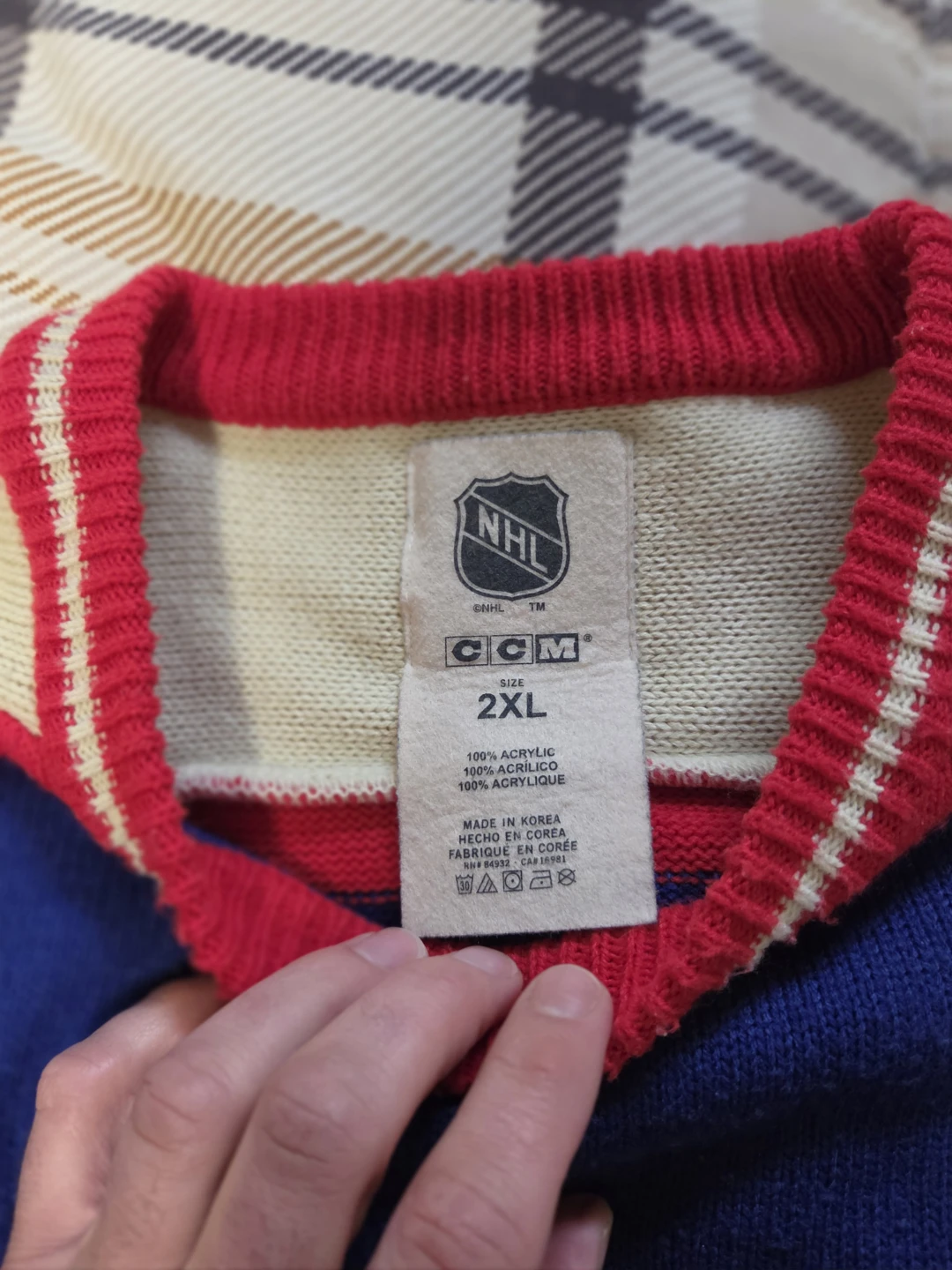 CCM NHL Winnipeg Jets Heritage Sweater - photo 4