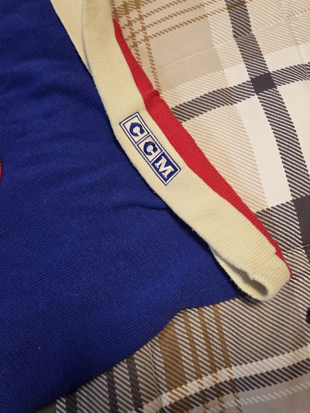 CCM NHL Winnipeg Jets Heritage Sweater - photo 5
