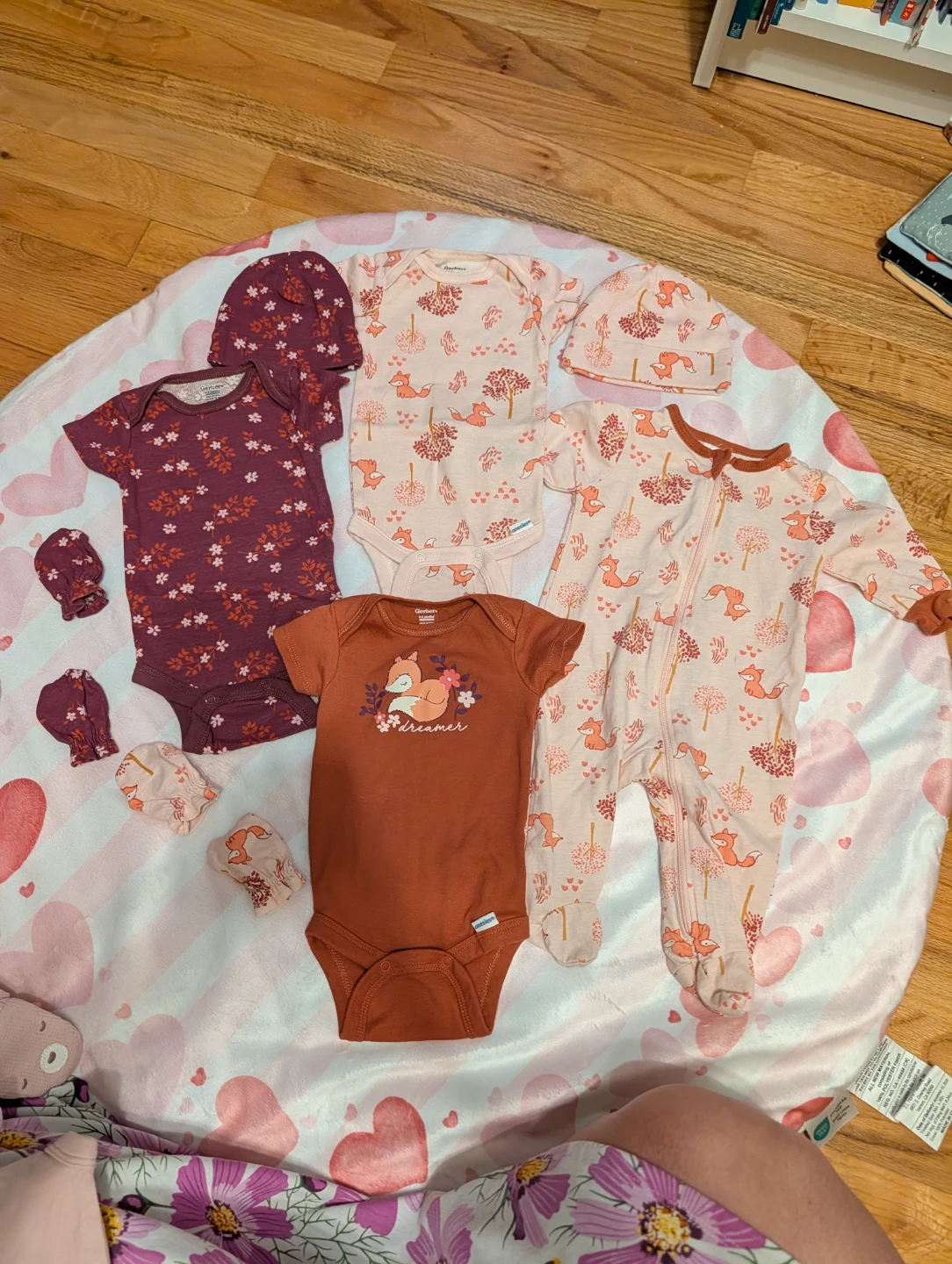 Gerber Baby Onesies & Hats - Fox & Floral Theme