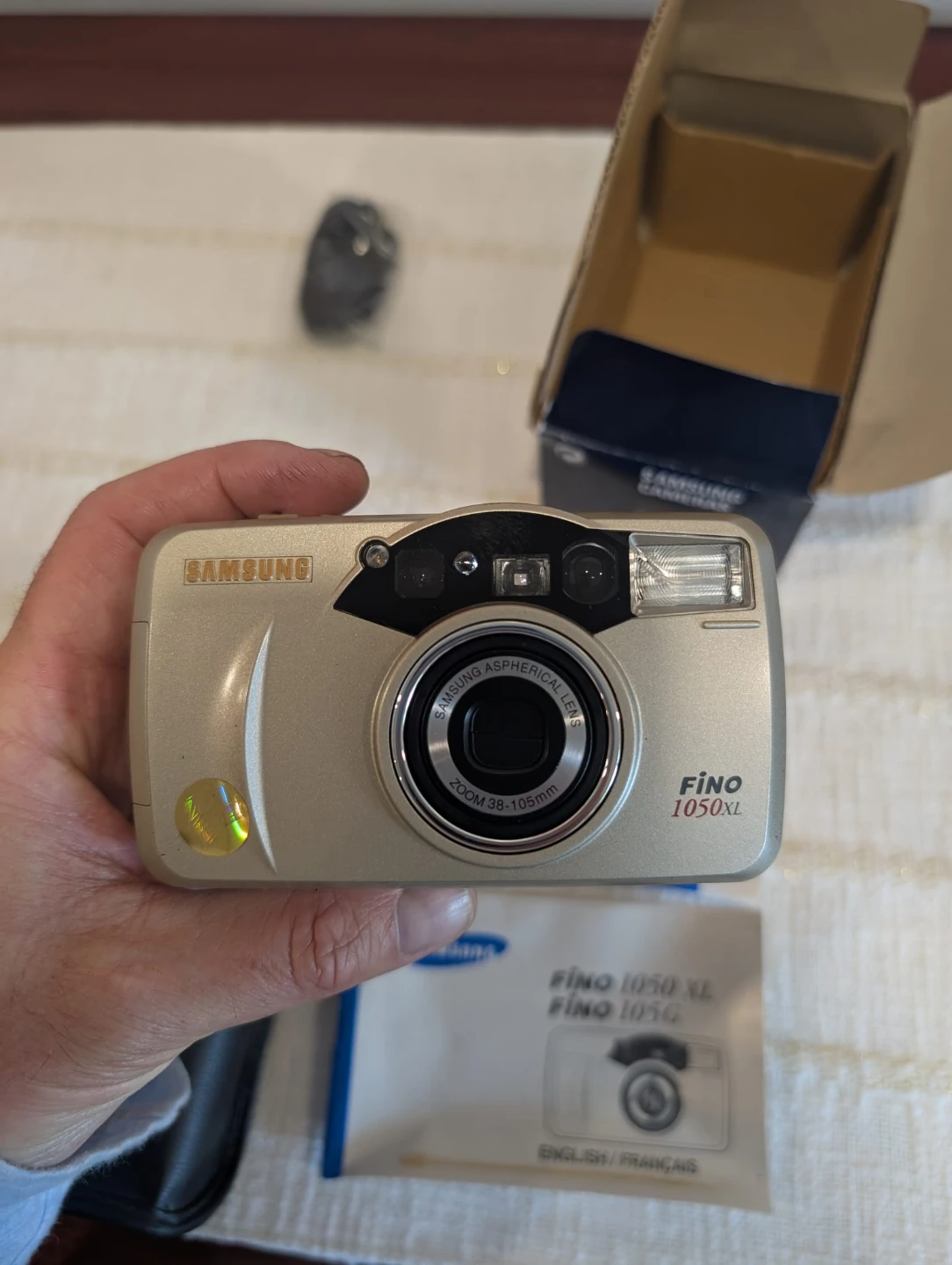 Samsung Fino 1050XL 35mm Film Camera