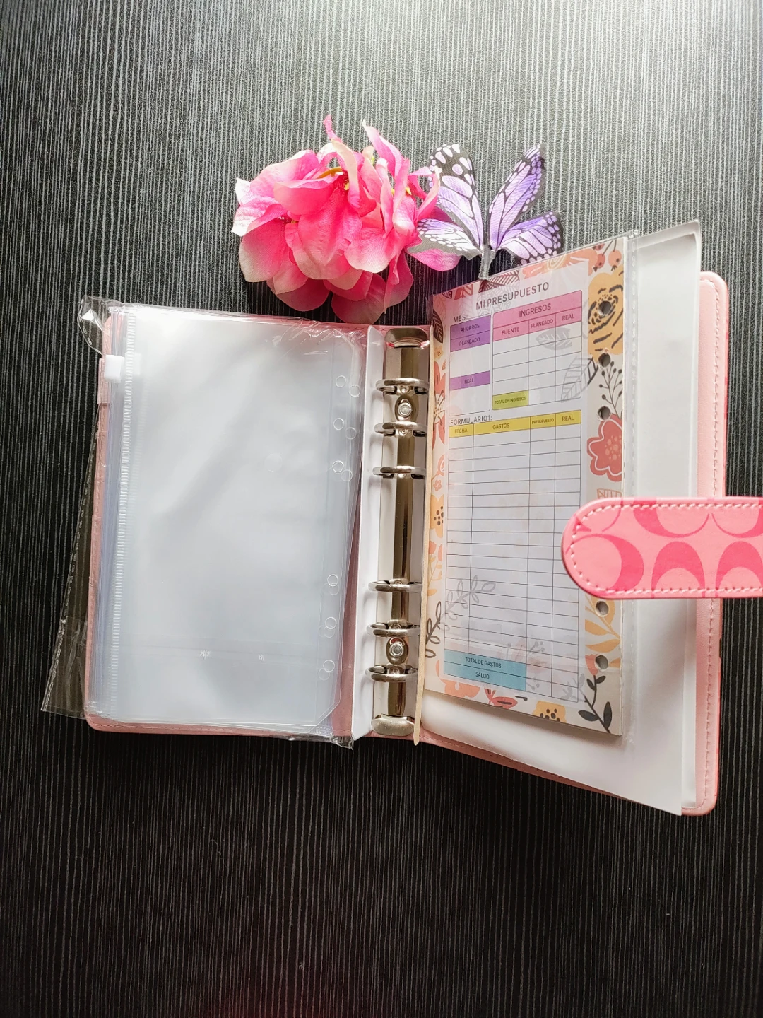 Pink Marie Cat Budget Planner Binder - photo 2
