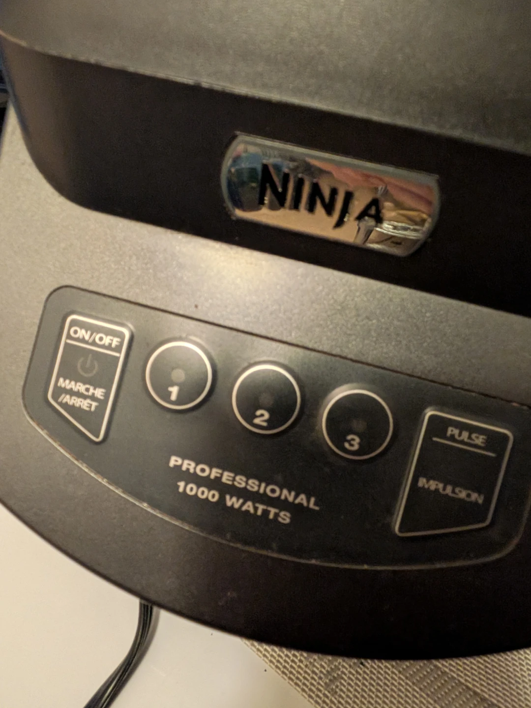 Ninja Professional Blender BASE ONLY- 1000 Watts - photo 5