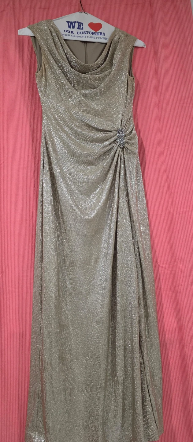 Sparkly Formal Gown - photo 2