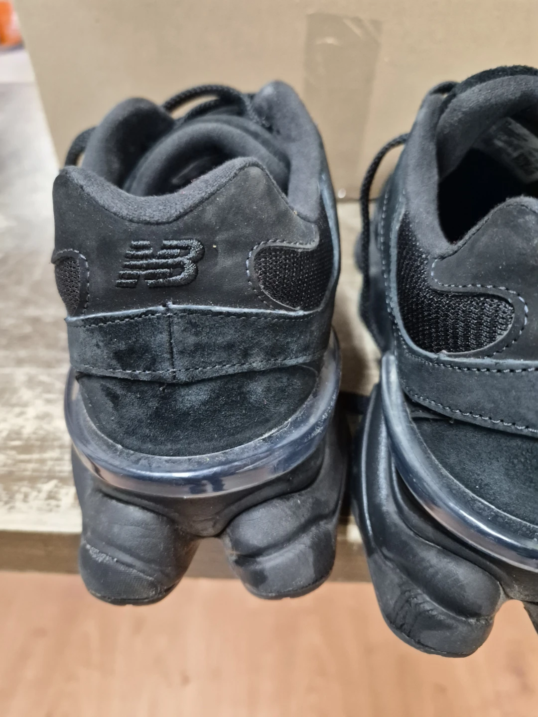 New Balance 9060 Black Sneakers - photo 5