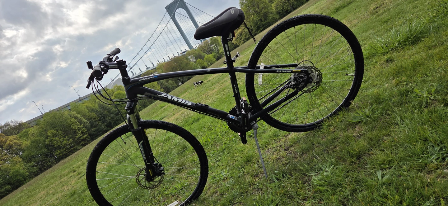 Jamis Allegro 2 Hybrid Bike - photo 3