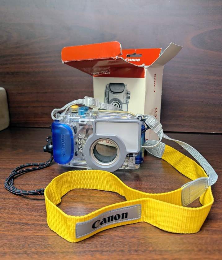 WP-DC13 Waterproof Camera Case for SD1000, IXUS 70