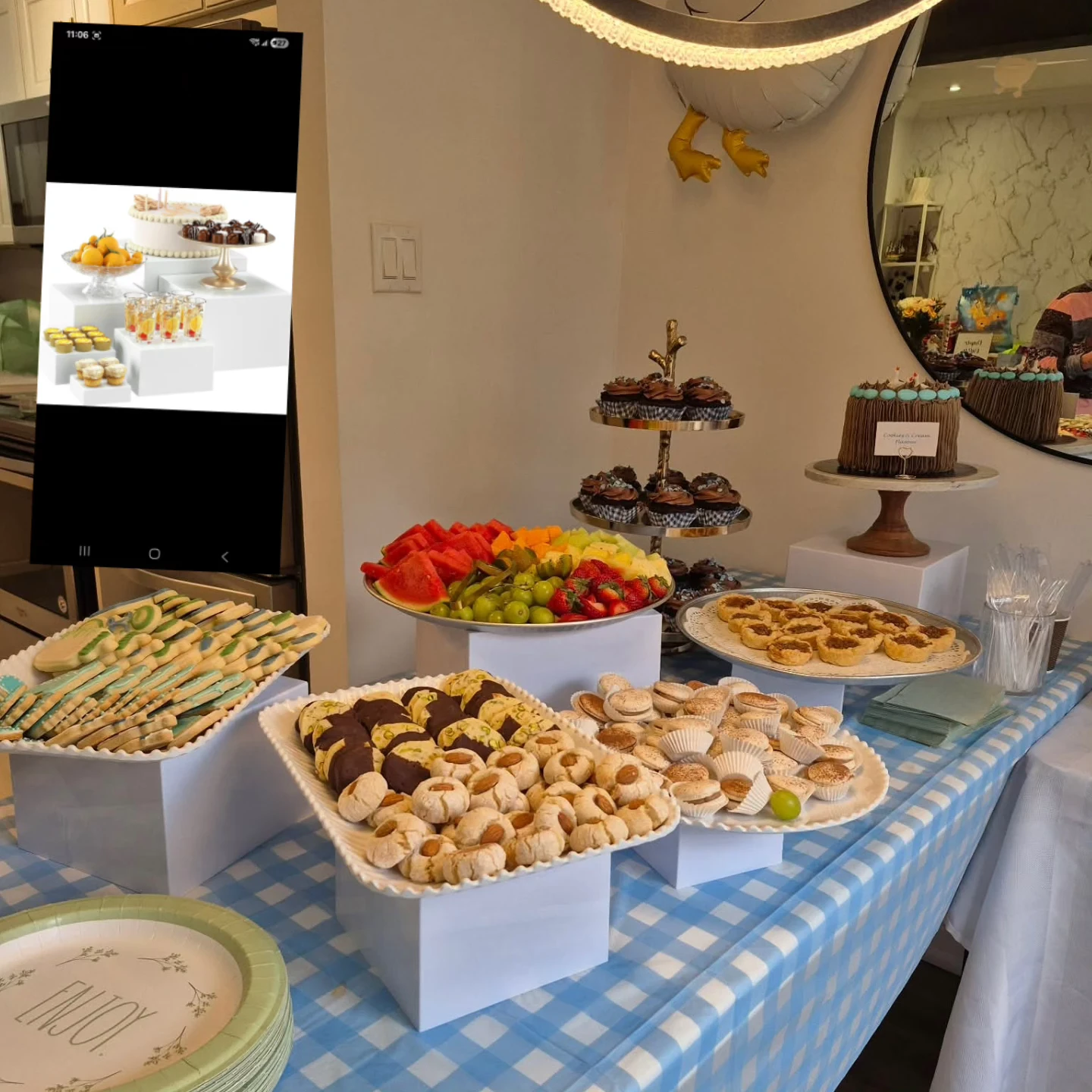 8 Pcs Food Risers Set – Square White Acrylic "FOR RENT" - photo 5